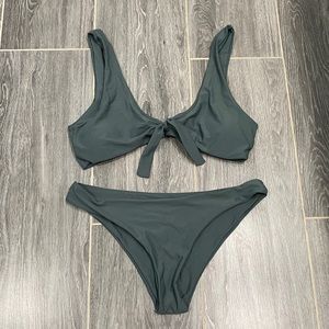 Grey/green bikini